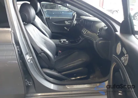 2017 Mercedes-Benz E 300 4Matic из США, поврежденный, VIN WDDZF4KB5HA272194